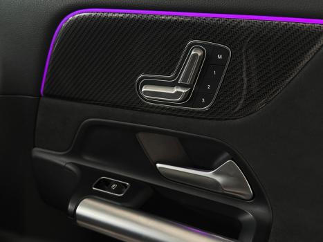 MERCEDES-BENZ GLB 200 1.3 16V 4P CGI LAUNCH EDITION TURBO 7G-TRONIC DCT AUTOM�TICO, Foto 60