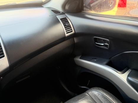 MITSUBISHI Outlander 3.0 V6 24V 4P GT 4X4 AUTOM�TICO, Foto 14