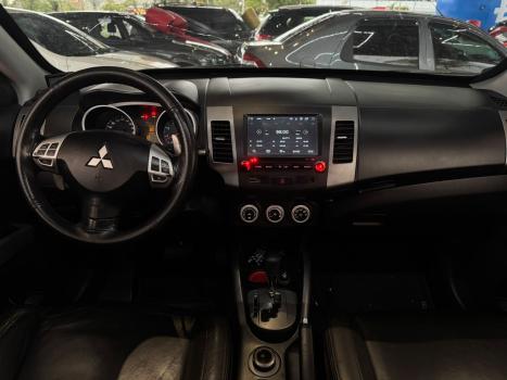 MITSUBISHI Outlander 3.0 V6 24V 4P GT 4X4 AUTOMÁTICO, Foto 3