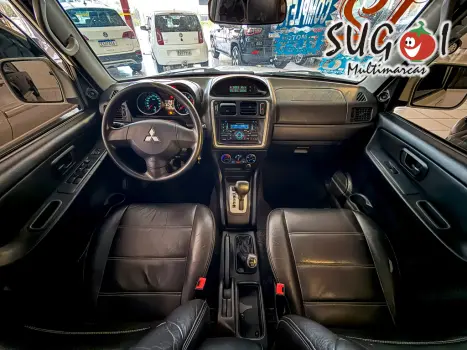 MITSUBISHI Pajero TR4 2.0 16V 4P 4X4 FLEX AUTOMÁTICO, Foto 9 MITSUBISHI Pajero TR4 2.0 16V 4P 4X4 FLEX AUTOMÁTICO, Foto 9