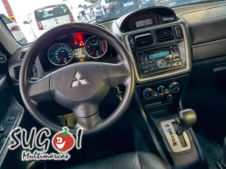 MITSUBISHI Pajero TR4 2.0 16V 4P 4X4 FLEX AUTOMÁTICO, Foto 10 MITSUBISHI Pajero TR4 2.0 16V 4P 4X4 FLEX AUTOMÁTICO, Foto 10
