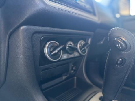 MITSUBISHI Pajero TR4 2.0 16V 4P, Foto 12