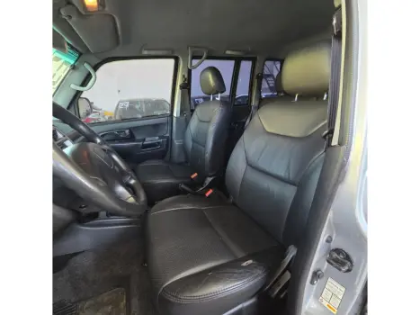 MITSUBISHI Pajero TR4 2.0 16V 4P, Foto 17