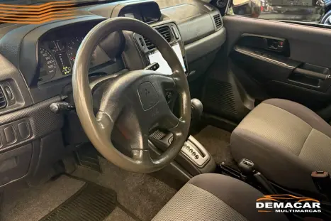 MITSUBISHI Pajero TR4 2.0 16V 4P 4X4 AUTOM�TICO, Foto 10