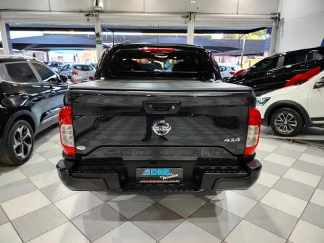 NISSAN Frontier 2.3 ATTACK CABINE DUPLA 4X4 BI-TURBO DIESEL AUTOMTICO, Foto 4