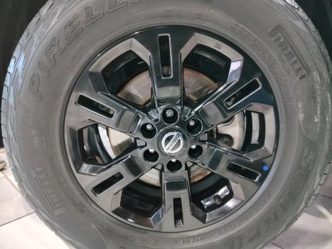 NISSAN Frontier 2.3 ATTACK CABINE DUPLA 4X4 BI-TURBO DIESEL AUTOMTICO, Foto 9