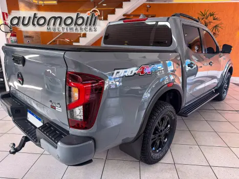 NISSAN Frontier 2.3 16V PRO4X CABINE DUPLA 4X4 BI-TURBO DIESEL AUTOM�TICO, Foto 4