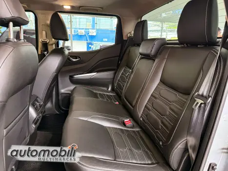 NISSAN Frontier 2.3 16V PRO4X CABINE DUPLA 4X4 BI-TURBO DIESEL AUTOM�TICO, Foto 11