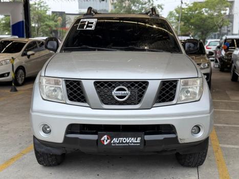 NISSAN Frontier 2.5 SE TURBO DIESEL CABINE DUPLA, Foto 2