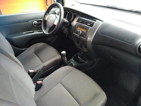 NISSAN Grand Livina 1.8 16V 4P FLEX S, Foto 9