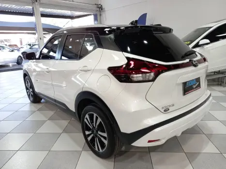 NISSAN Kicks 1.6 16V 4P FLEXSTART EXCLUSIVE XTRONIC AUTOMTICO CVT, Foto 5