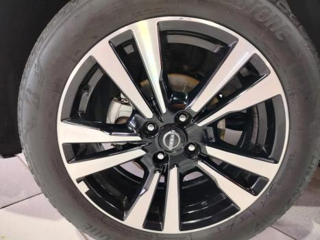 NISSAN Kicks 1.6 16V 4P FLEXSTART EXCLUSIVE XTRONIC AUTOMTICO CVT, Foto 9