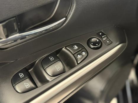 NISSAN Kicks 1.6 16V 4P FLEXSTART ADVANCE XTRONIC AUTOM�TICO CVT, Foto 17