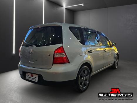 NISSAN Livina 1.6 16V 4P S FLEX, Foto 4 NISSAN Livina 1.6 16V 4P S FLEX, Foto 4