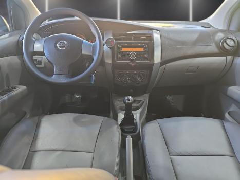 NISSAN Livina 1.6 16V 4P S FLEX, Foto 10 NISSAN Livina 1.6 16V 4P S FLEX, Foto 10