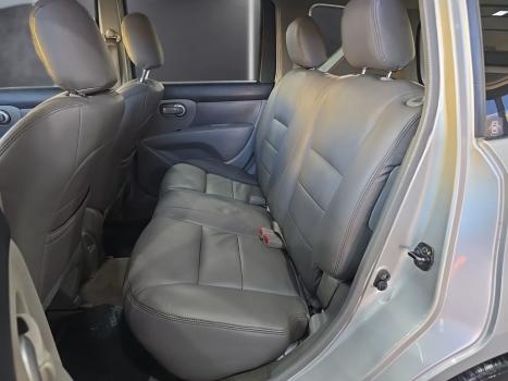 NISSAN Livina 1.6 16V 4P S FLEX, Foto 11 NISSAN Livina 1.6 16V 4P S FLEX, Foto 11