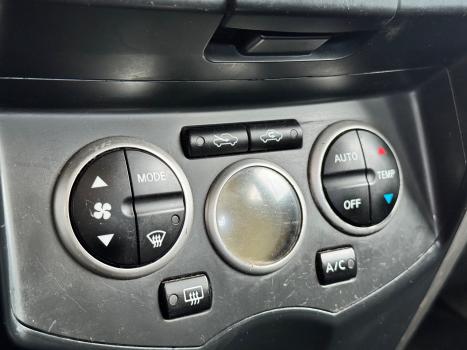 NISSAN Livina 1.6 16V 4P FLEX, Foto 13