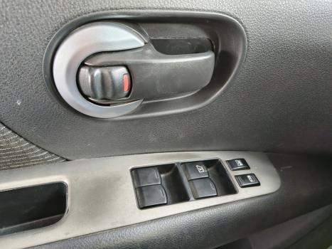 NISSAN Livina 1.8 16V 4P S FLEX AUTOMÁTICO, Foto 15