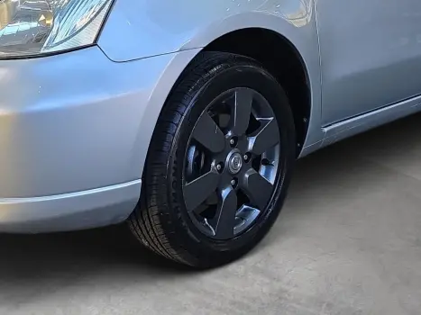 NISSAN Livina , Foto 7