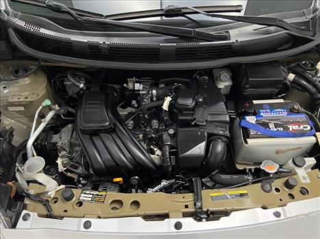 NISSAN March 1.0 12V 4P S FLEX, Foto 18