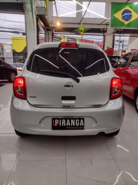 NISSAN March 1.0 12V 4P S FLEX, Foto 5