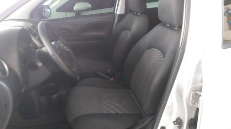 NISSAN March 1.0 12V 4P S FLEX, Foto 5