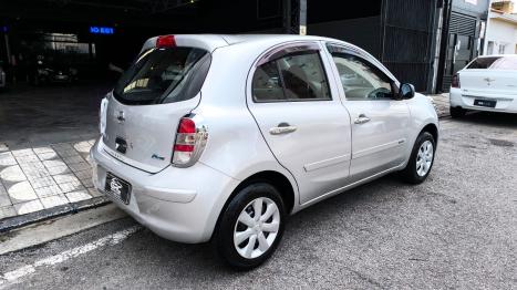 NISSAN March 1.0 16V 4P FLEX, Foto 2