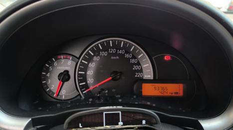 NISSAN March 1.0 16V 4P FLEX, Foto 6