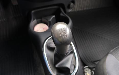 NISSAN March 1.0 16V 4P FLEX, Foto 7