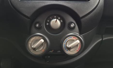 NISSAN March 1.0 16V 4P FLEX, Foto 8