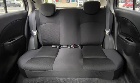 NISSAN March 1.0 16V 4P FLEX, Foto 13