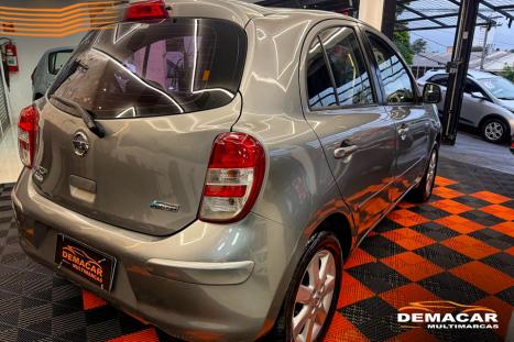 NISSAN March 1.6 16V 4P SV FLEX, Foto 2