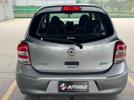 NISSAN March 1.6 16V 4P SV FLEX, Foto 4