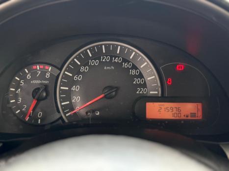 NISSAN March 1.6 16V 4P SV FLEX, Foto 14