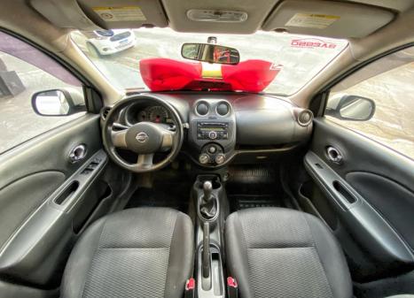 NISSAN March 1.6 16V 4P SV FLEX, Foto 6