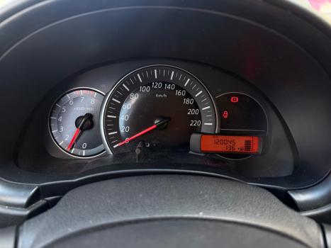 NISSAN March 1.6 16V 4P S FLEX, Foto 4