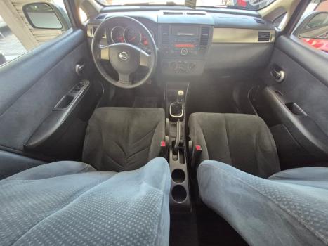 NISSAN Tiida Hatch 1.8 16V 4P S FLEX, Foto 4 NISSAN Tiida Hatch 1.8 16V 4P S FLEX, Foto 4