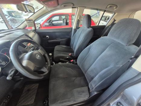 NISSAN Tiida Hatch 1.8 16V 4P S FLEX, Foto 8 NISSAN Tiida Hatch 1.8 16V 4P S FLEX, Foto 8