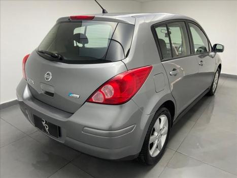 NISSAN Tiida Hatch 1.8 16V S 4P, Foto 4