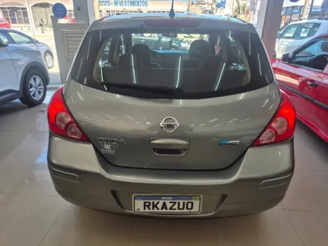 NISSAN Tiida Hatch 1.8 16V 4P S FLEX, Foto 2