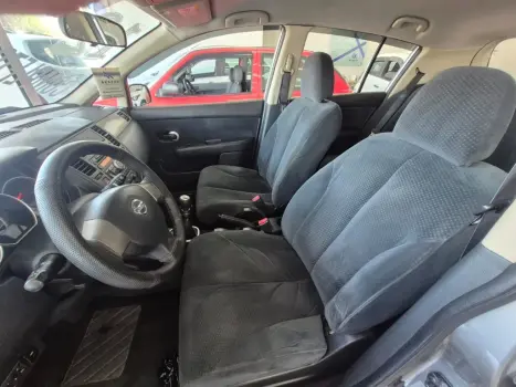 NISSAN Tiida Hatch 1.8 16V 4P S FLEX, Foto 8