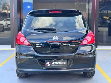 NISSAN Tiida Hatch 1.8 16V 4P SL FLEX, Foto 5