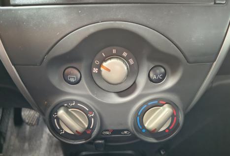 NISSAN Versa Sedan 1.0 4P FLEX, Foto 8