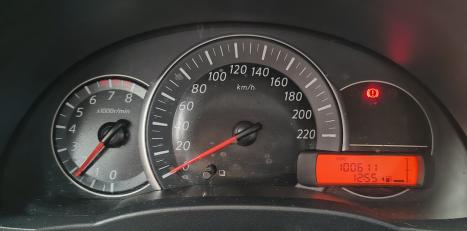 NISSAN Versa Sedan 1.0 4P FLEX, Foto 7