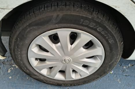 NISSAN Versa Sedan 1.0 4P FLEX, Foto 21