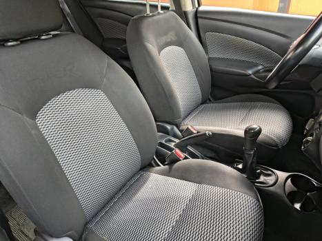 NISSAN Versa Sedan 1.0 4P FLEX, Foto 11