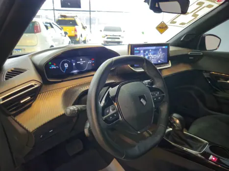 PEUGEOT 2008 1.0 12V 4P FLEX TURBO 200 ACTIVE AUTOM�TICO CVT, Foto 10