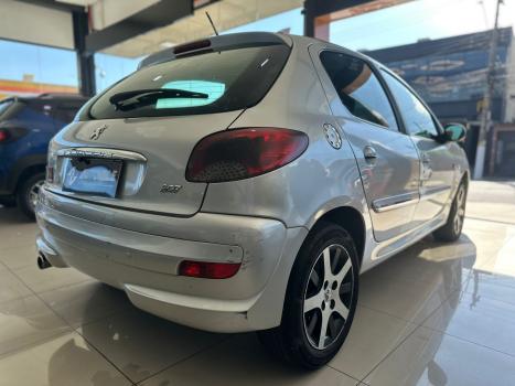 PEUGEOT 207 Hatch 1.6 16V 4P QUIKSILVER FLEX, Foto 5