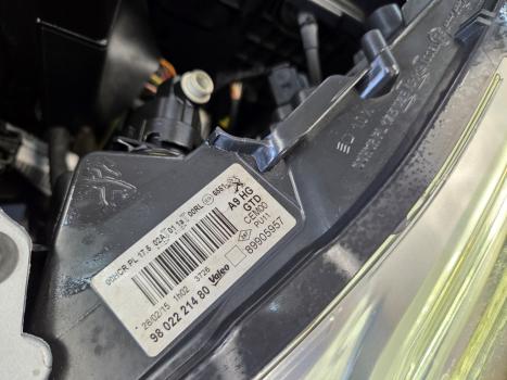 PEUGEOT 208 1.6 16V 4P FLEX GRIFFE, Foto 13