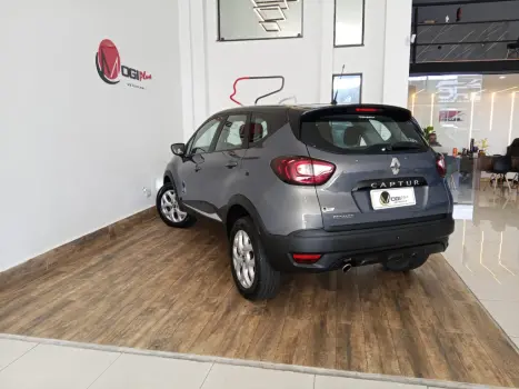 RENAULT Captur 1.6 16V 4P FLEX SCE LIFE X-TRONIC CVT, Foto 4
